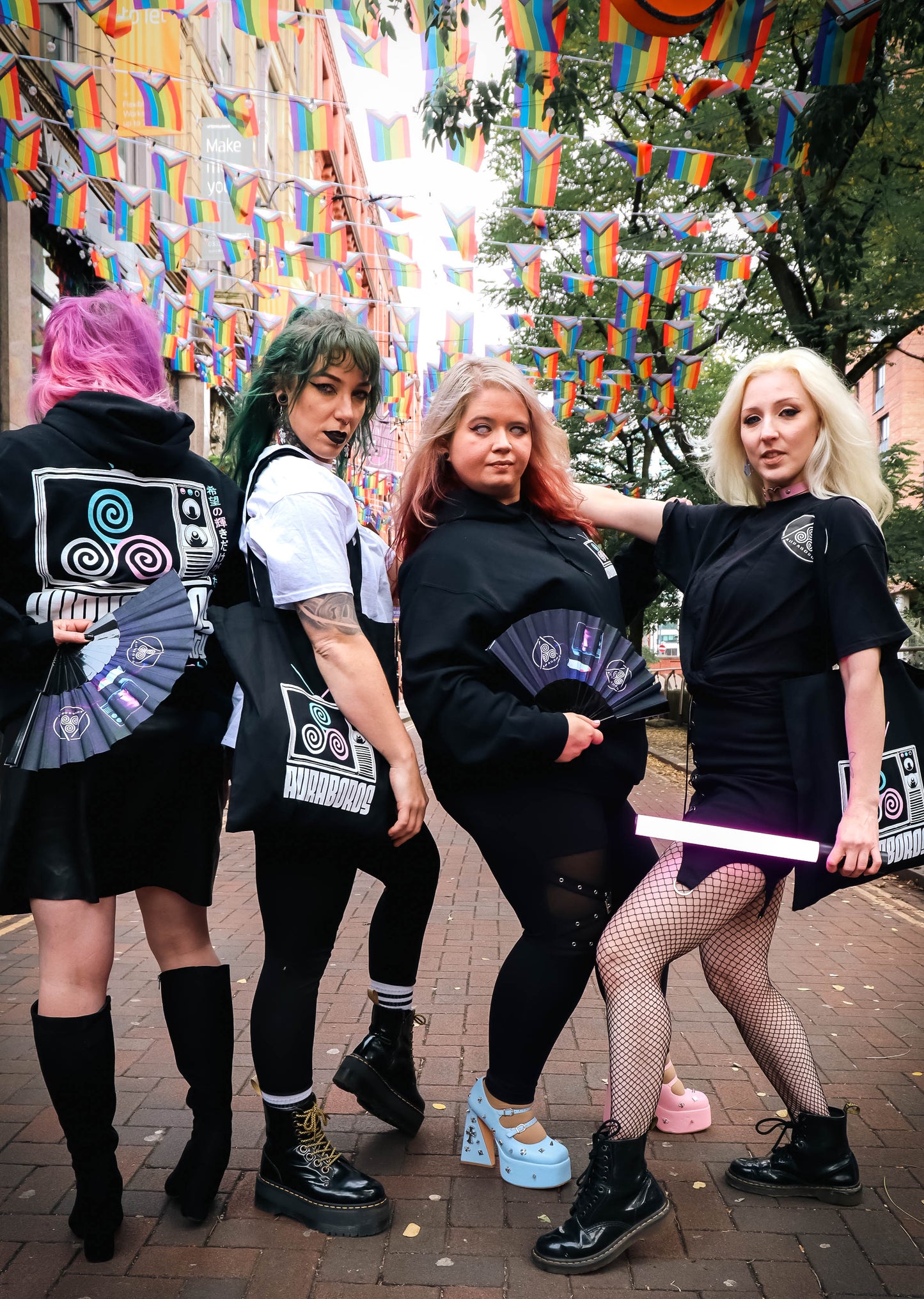 Handheld Fan (Contemplating)